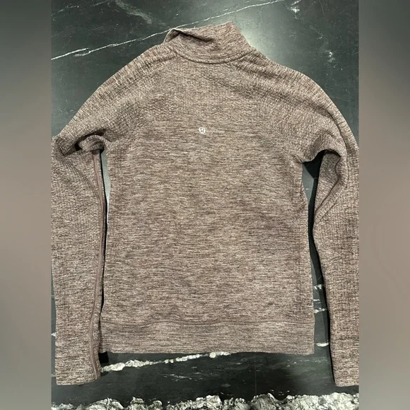 Lulu Engineered Warmth 1/2 Zip - Picture 2 of 7